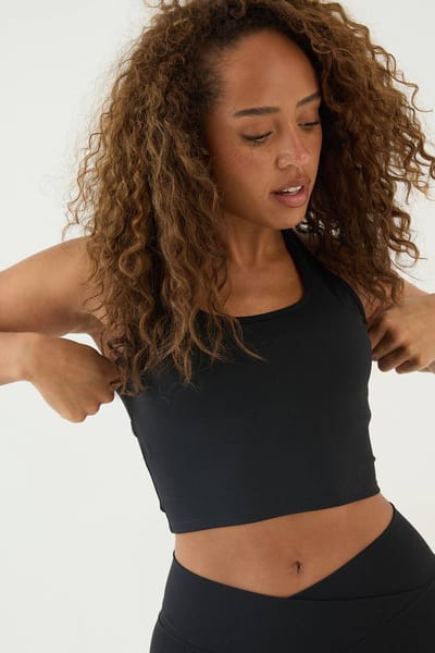 Dames Dsgn Studio Ultra Sculpt Sportbeha Met Cut-out En Racerback | Zwart | Maat: XS