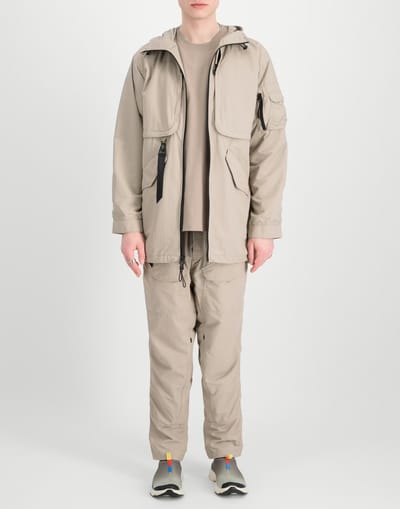 Alpha Industries Utility Fishtail Jacket Uv Vintage Sand Size: M | Light Jackets Outlet | Heren | Beige