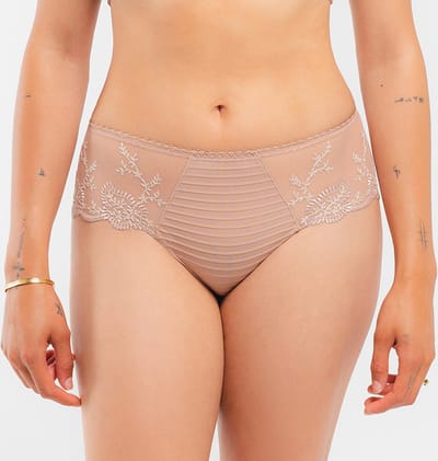 Louisa Bracq Elise Shorty Huid 38