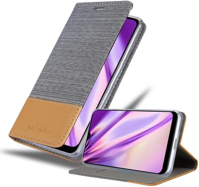 Cadorabo Hoesje geschikt voor Samsung Galaxy A10s / M01s in LICHTGRIJS BRUIN - Beschermhoes met magnetische sluiting, standfunctie en kaartvakje Book Case Cover Etui
