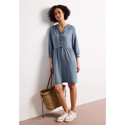 Knielange jurk met ruches in denimlook