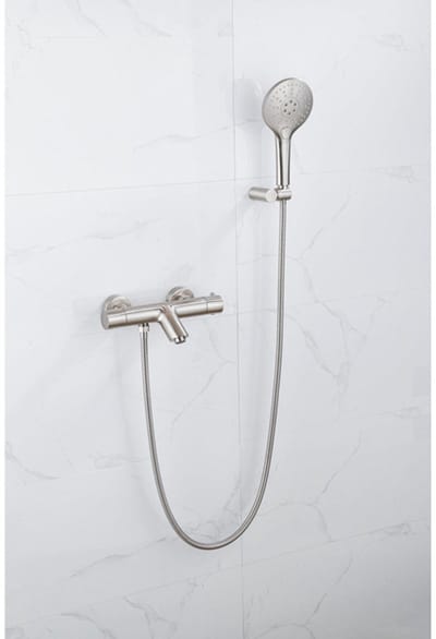 FugaFlow Eccelente Sobrado Badkamer Thermostatische badkraan met ronde handdouche, handdouchehouder en metalen doucheslang geborsteld RVS PVD
