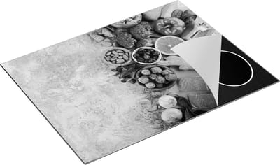 Chefcare Inductie Beschermer Groentes met Vis op Grijze Marmer - Zwart Wit - 77x59 cm - Afdekplaat Inductie - Kookplaat Beschermer - Inductie Mat