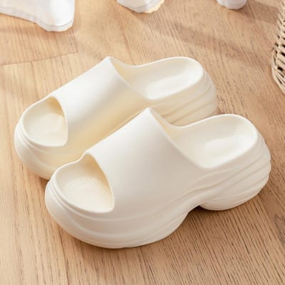 Sandales d'été pour femmes Talon compensé Clip orteil Diapositives Pantoufles Chaussures à plateforme à semelle épaisse Bout ouvert Sandales de plage Doux Confortable Extérieur 34-35 beige