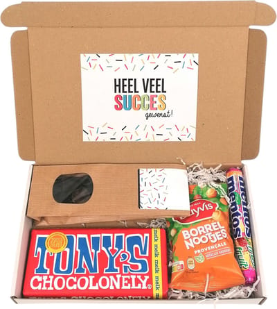 Cadeaupakketje "Heel veel succes gewenst" brievenbus cadeau - Dropmix - Tony Chocolonely - Borrelnootjes - Mentos fruit - succes cadeau - Examen - Nieuwe baan - Rijbewijs - Operatie - Nieuwe uitdaging - Nieuwe woning - Succes en Geluk