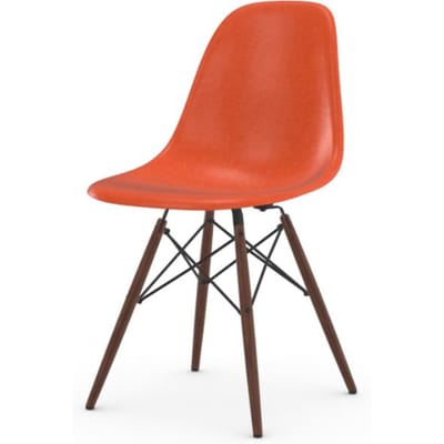 Vitra - Eames Fiberglass Side Chair DSW - Red Orange - donkere esdoorn - oranje