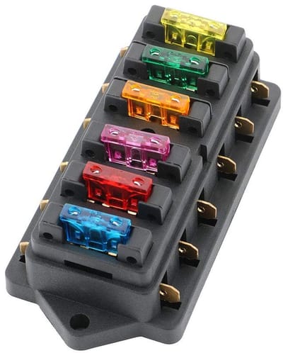 Virtubuy - Premium 6 Way Fuse Box - Auto Fuse Houder - Ideaal voor Auto en Boot - Zwart - Circuit Fuse Block - Inclusief 10 Fuses - Geschikt voor Tr...