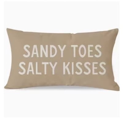 Kussenhoes Sandy Toes Salty Kisses 30x50 cm beige – geweven polyester sierkussenhoes – rechthoekige decoratieve kussensloop strand stijl – zonder binnenkussen