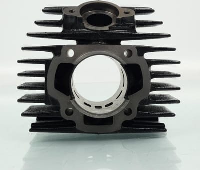Cylindre Malossi pour mobylette Honda 50 PX Ø45.5mm fonte 31 3642 Neuf