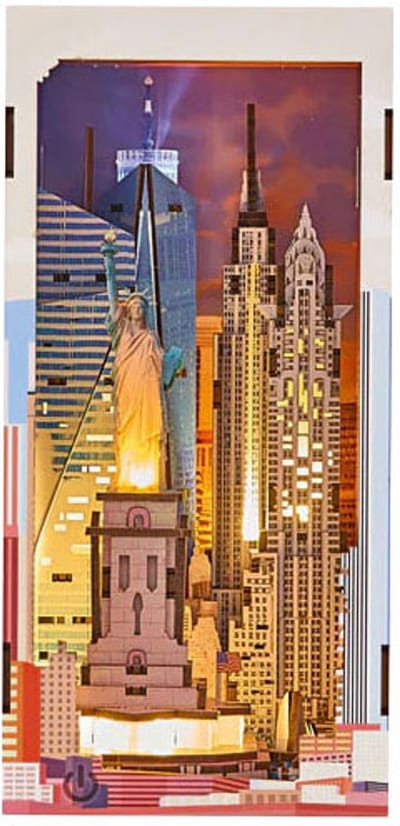 Revell Modelbouwpakket - 00540 Tiny Adventures - New York - Boekhoekje met LED Verlichting - 18x11x23cm Houten - Revell - Modelbouw