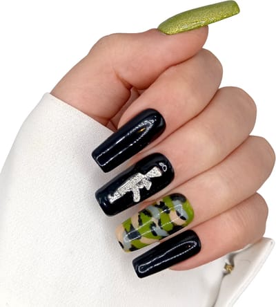 SD Press on Nails - No. 15 Demilitarized Zone- Plaknagels met nagellijm - Groen - Zwart - Camo - Set 20 Nagels - Handmade - Lang Recht - Kunstnagels - Nail Art - Handgemaakt - Gellak - Nagellak - Accessoires