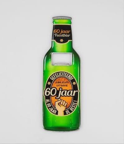 Bieropener -Magnetisch - 60 Jaar - In cadeauverpakking met gekleurd lint
