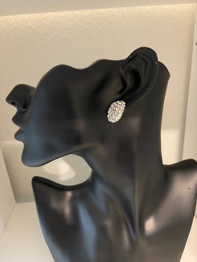 Oorknopjes met strass | | Make up | Parfum | Moederdag | Verjaardagscadeau| Cadeautje| Valentijnsdag| Kado | sieraden | vaderdag | oorbellen | oorsieraden