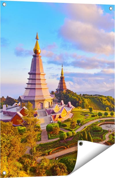 Gards Tuinposter Pagode Tempels in de Inthanon Berg in Thailand - 60x80 cm - Tuindoek - Tuindecoratie - Wanddecoratie buiten - Tuinschilderij