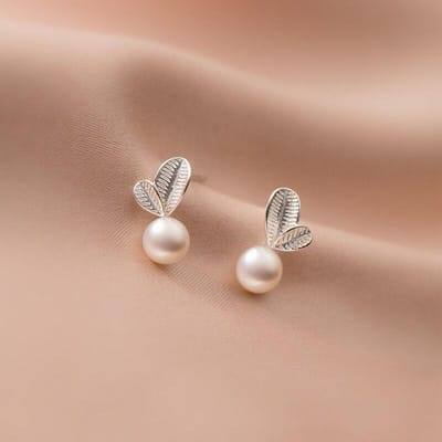 Echt 925 Sterling Zilver Schattige Parel met Blad Oorknopjes Hypoallergeen Sieraden voor Vrouwen Kerst Verjaardagscadeaus beige