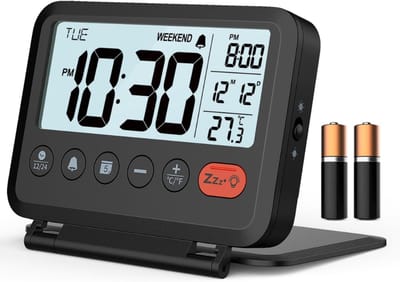 SAVI® Dementieklok – Digitale Klok met Alarmfunctie – Kalenderklok met Digitale Wekker - ‎Zwart - 11cm x 4cm x 9cm