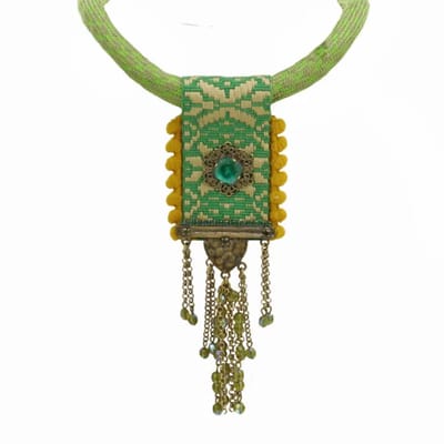 Boho necklace with fabric and chains(747 92N 26444)