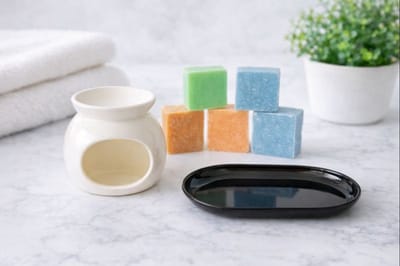 AFECTO 5 Amberblokjes Luxe Geurblokjes – compleet met schaaltje en rasp - Handgemaakt – Mix van Geuren – Langdurige Natuurlijke Geur – Voor Huis, Kast, Auto of Cadeau – Marokkaanse Amberblokjes