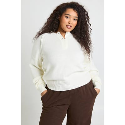 boohoo Dames Plus Zichtbare Naad Henley Gebreide Trui | Ecru | Maat: 28
