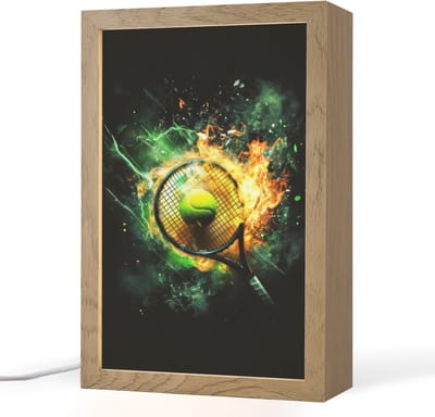 Nachtlampje 20x30 cm - Kinder lampje - Tennis - Racket - Vuur - Groen - Tafellamp kinderkamer - Slaapkamer lamp - Bedlamp kinderen - Kinderlampje stopcontact - Wandlamp babykamer - Nachtlampjes