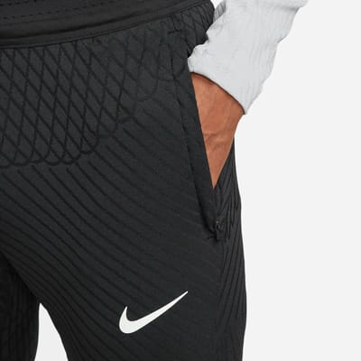 Trainingsbroek Liverpool FC Vapor Strike 2023/24