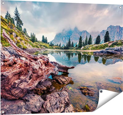 Gards Tuinposter Meer met Rotsen in de Alpen Bergen - 100x80 cm - Tuindoek - Tuindecoratie - Wanddecoratie buiten - Tuinschilderij