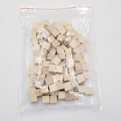 100 Stuks Set 15 Mm 8 Kleuren Hout Vierkante Hoek Kleurrijk Blanco Dobbelstenen Schaakstuk Rechte Hoek Voor Token Puzzel Bordspel beige