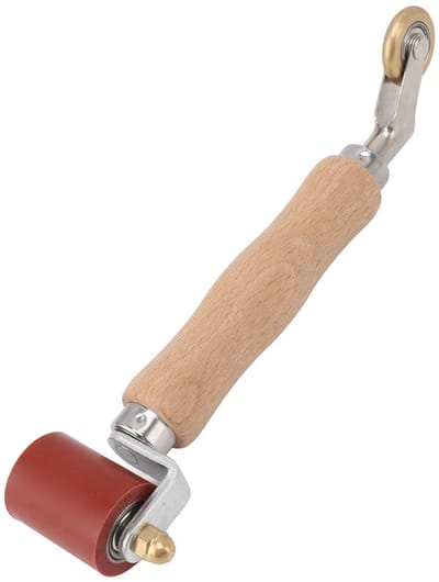 Dailygoods - Siliconen naadroller - Behang gladmaken - Duurzaam en afneembaar - Rood - PVC en TPO-lassen - Praktische tool voor klussers - 40 mm