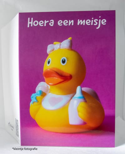 Kleintje fotografie wenskaart geboorte Badeendje meisje