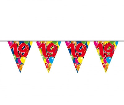 Folat Leeftijd vlaggenlijn 19 jaar - 2x - 10 meter - kunststof - binnen/buiten - eenzijdig - verjaardag