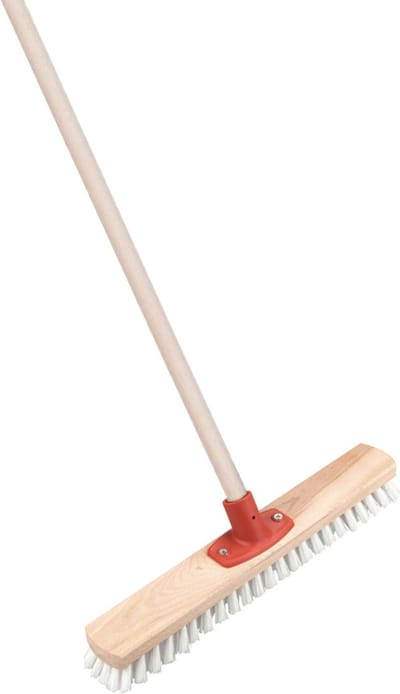 Brumag Luiwagen/schrobber Dirtmaster 40 cm - met houten steel 140 cm - schrobborstel - schoonmaakborstel - harde ondergronden