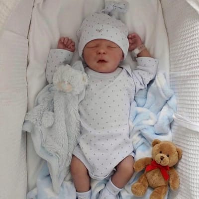 Sogiol® 43 cm Levensechte Reborn Babypop - Volledig Siliconen Pasgeboren Meisje - Speelgoed vanaf 3 Jaar - Inclusief Fopspeen & Flesje