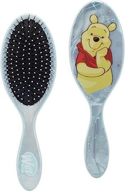 WetBrush X Disney 100 Original Detangler - Winnie The Pooh - Haarborstel - Voor Nat En Droog Haar - Ontwart Zonder Pijn Of Beschadiging - Geschikt Voor Kinderen En Volwassenen - Limited Edition - Zacht voor Elk Haartype - Perfect Cadeau