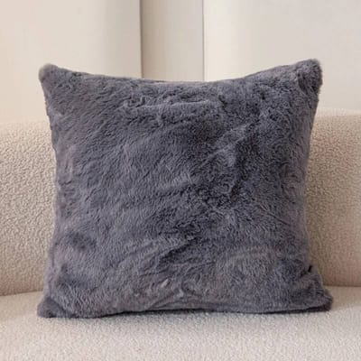 Housse d'oreiller douce et duveteuse unie pour la maison, housses de coussin décoratives en fausse fourrure unie carrées pour lit, canapé, voiture, chambre de fille 43x43cm