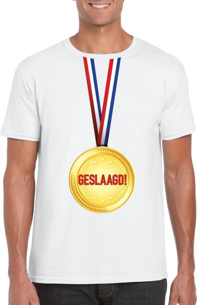 Geslaagd t-shirt wit met medaille heren S