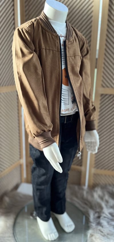 luxe jongens kostuum-kinderpak- kledingset- 3 delige set - camel bruine vest, kunstsuède jack, zwarte jeans broek, bedrukte t-shirt, bruidsjonkers-bruiloft-feest-verjaardag-fotoshoot- 3 jaar maat 98