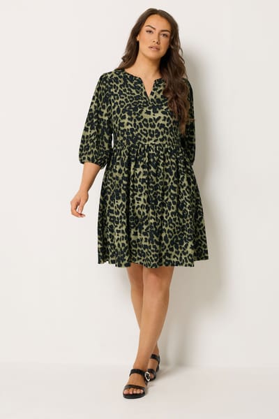 Yours Groene Jurk Met Dierenprint En Inkeping In De Hals Size 44