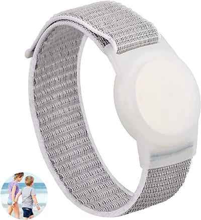 Premium Armband geschikt voor Apple AirTag voor Kinderen met Klittenband Sluiting Wit - AirTag-sleutelhanger Hoesje Kind - Polsband GPS Horloge Kind - Tracker Houder Armband - Trackers Band - Kinder Horloge - Tot Polsomtek 17 CM