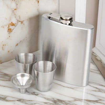Set Luxe RVS Drinkfles / Heupfles Set - Veldfles - Survival Gear - Camping Accessoire - Kampeeruitrusting - Outdoor Fles - Waterfles - Duurzaam - Lekvrij - Hoogwaardige Kwaliteit - Roestvrij Staal
