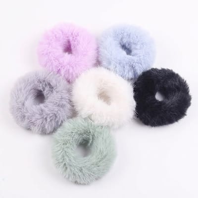 Set van 6 pluizige scrunchies dames – zachte faux fur haar elastiekjes – fluffy haar accessoires – pastel en neutrale kleuren – 6 stuks