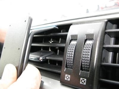 Brodit ProClip houder geschikt voor Toyota LandCruiser 2015-2018 / LandCruiser 150 2015-2017 / Prado 2015-2018 Center mount