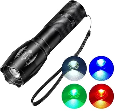 Oplaadbare LED Zaklamp – Multifunctionele RGB Zaklamp / Handlamp met 4 Lichtkleuren, Outdoor Noodlamp voor Kamperen, Vissen, Jacht, Fotografie en Overlevingspakket voor Noodgeval, Voorbereiding, Oorlog, Crisis & Survival
