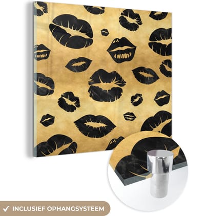 MuchoWow® Glasschilderij 50x50 cm - Schilderij acrylglas - Patronen - Kiss - Goud - Zwart - Foto op glas - Schilderijen