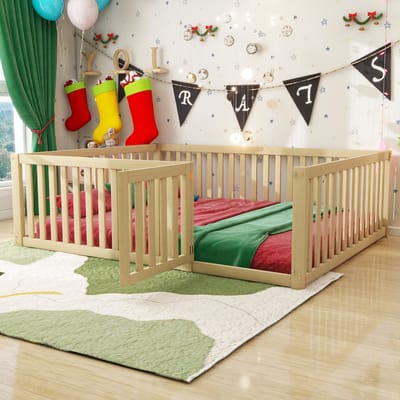 REDOM Kinderbed 140x200 cm van massief hout – Laag vloerbed met deurtje en veiligheidshek – Naturel