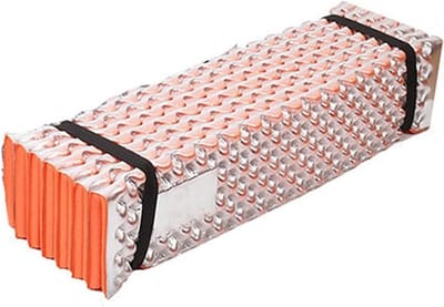 Kampeer Mat - Slaapmat Buiten - Outdoor Ontspanning - Lichtgewicht Opvouwbaar - 187x57cm - Rood