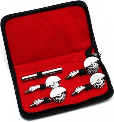 Bondage Play - verchroomd pinwheel set