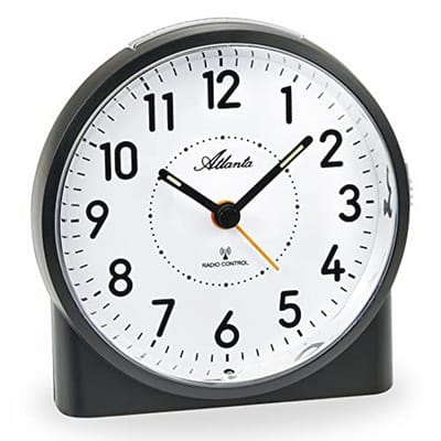 Grote analoge radiowekker met licht, snooze en crescendo alarm