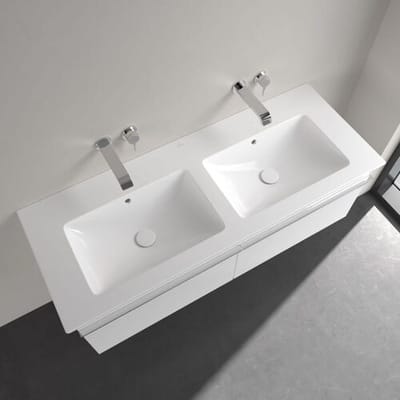 Villeroy & Boch Venticello cabinet double washbasin 130 x 50 cm without tap hole 4111DJ01