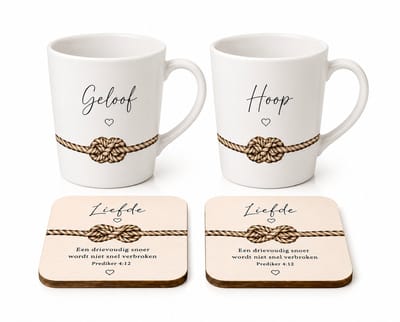 Mokken set cadeau - Christelijk Huwelijkscadeau – Drievoudig Snoer Prediker 4:12 – Geloof Hoop Liefde – Mokkenset Met Onderzetters – Cadeau Voor Bruidspaar - Christelijk cadeaus - Bijbel - Geschenkset -