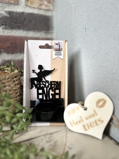 Creaties van Hier - Kaarsenhouder met houten hartje - Beschermengel - Metaal - 7x4x12 cm